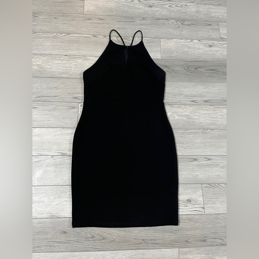 Soprano stretchy, sexy dress with lace detail